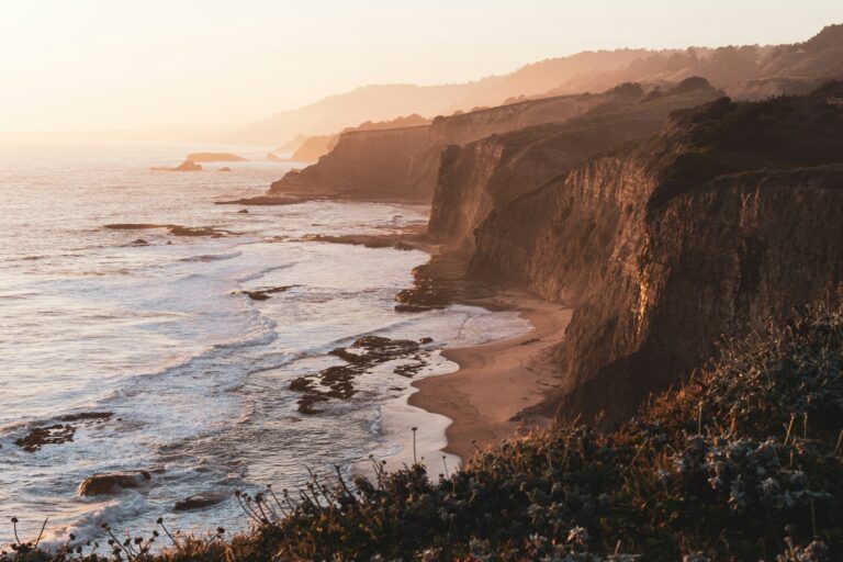 Florida vs. California for Beach Vacation: Which is the Ultimate Choice? [Find Out Now!]