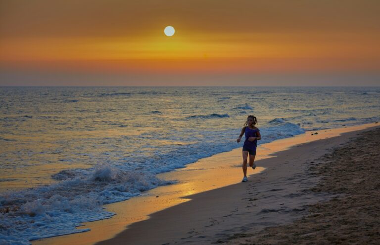 Best Beachside Jogging Routes in Florida [Must-See Views]