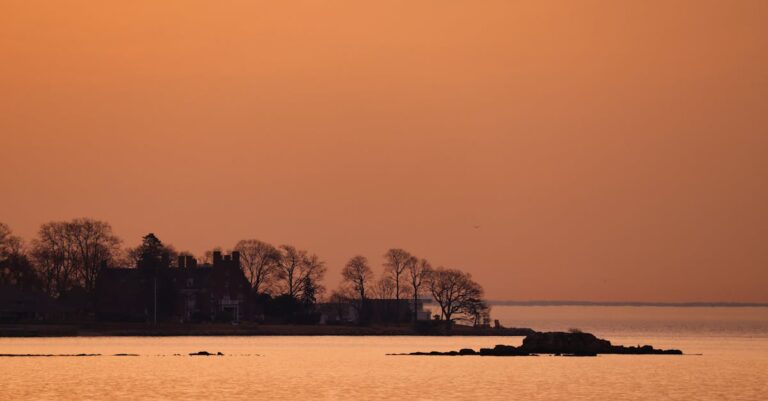 The Ultimate Guide to Rosemary Beach or Seaside [Must-Read Tips]