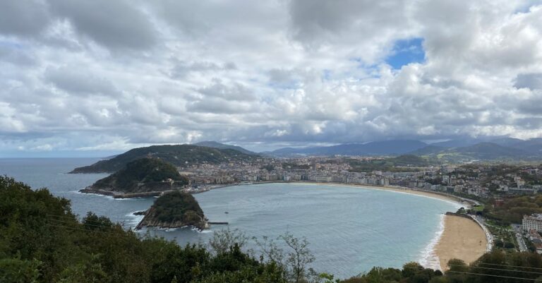 Tranquil Retreat at Palm Cove Panama City Beach for Rent [Discover Serenity]