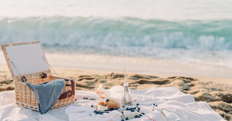 Clearwater Beach Best Breakfast Spots [Must-Try Eateries]